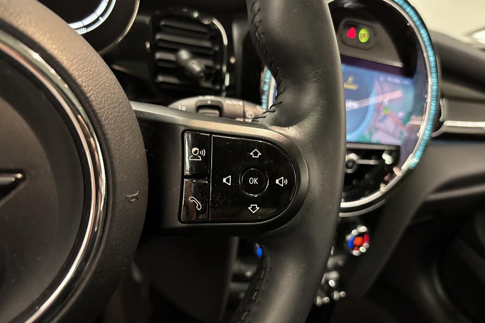 MINI Cooper SE Camden Edition 3d