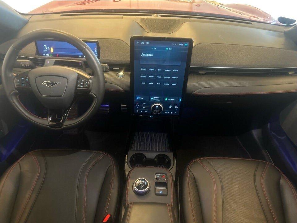 Ford Mustang Mach-E 98 Premium Extended Range AWD 5d