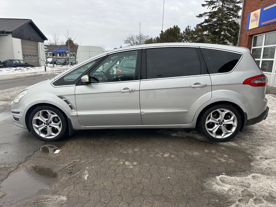 Ford S-MAX 2,0 SCTi 240 Titanium aut. 5d