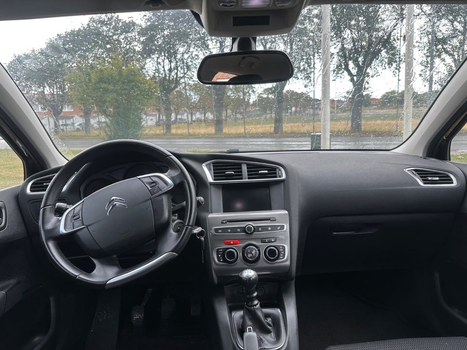 Citroën C4 1,2 PureTech 130 Feel 5d