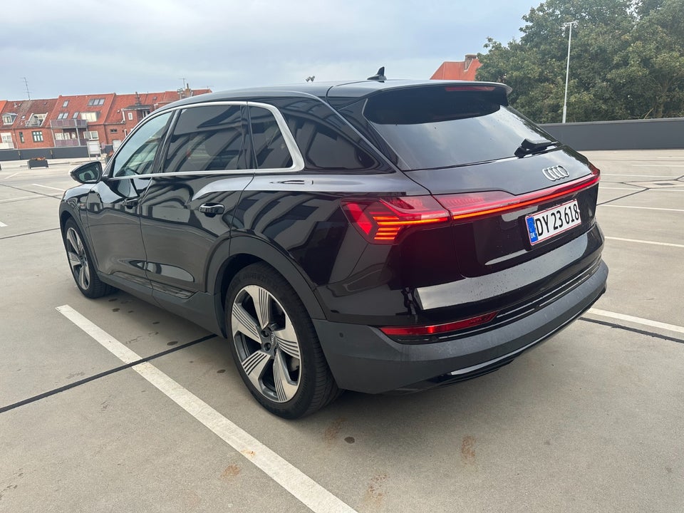 Audi e-tron 50 quattro 5d