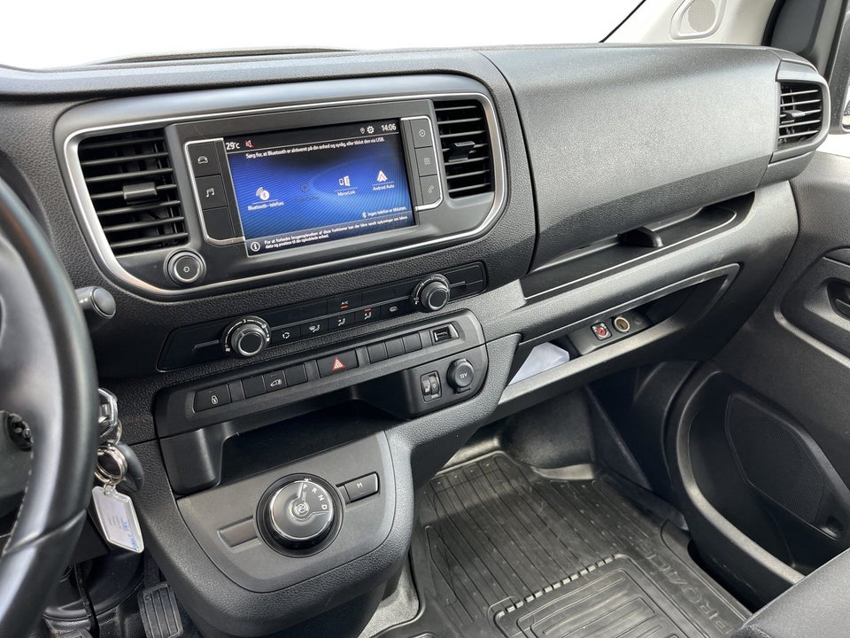 Toyota ProAce 2,0 D 144 Long Comfort Master aut. 4d