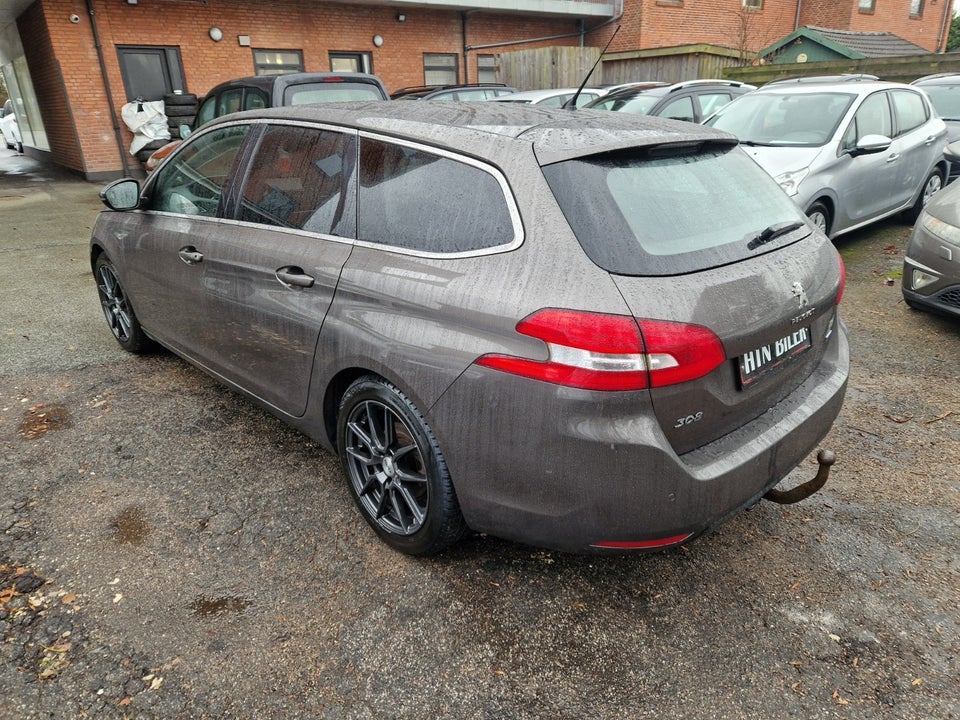 Peugeot 308 1,6 BlueHDi 120 Active SW 5d