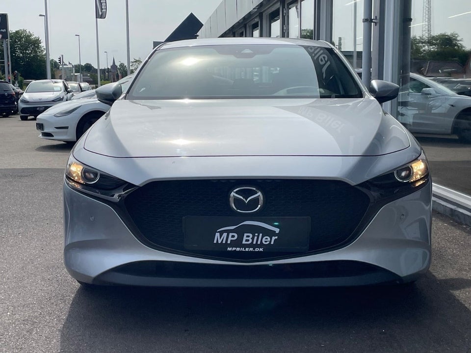 Mazda 3 1,8 SkyActiv-D 116 Sky aut. 5d