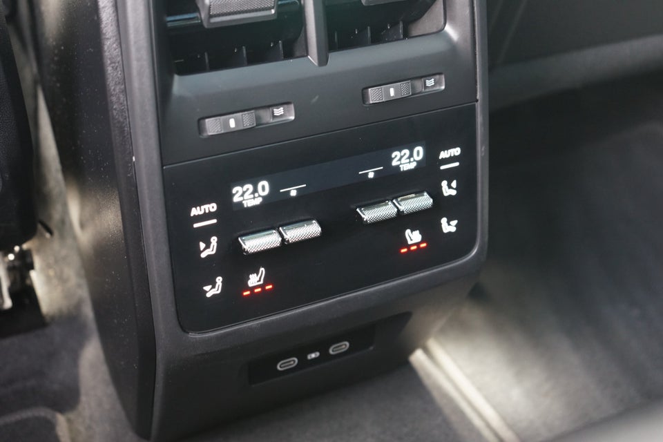 Porsche Macan 4 5d