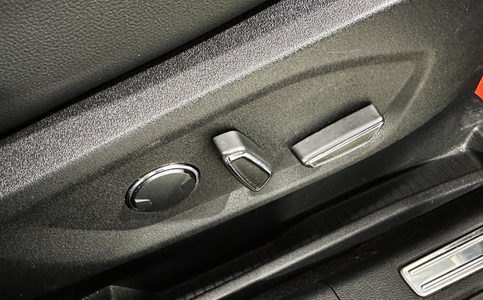 Ford S-MAX 2,0 TDCi 150 Titanium aut. 5d