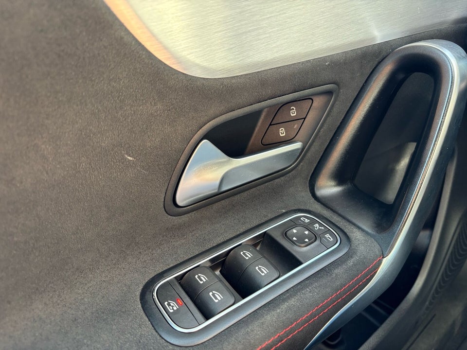 Mercedes CLA200 1,3 AMG Line Shooting Brake aut. 5d