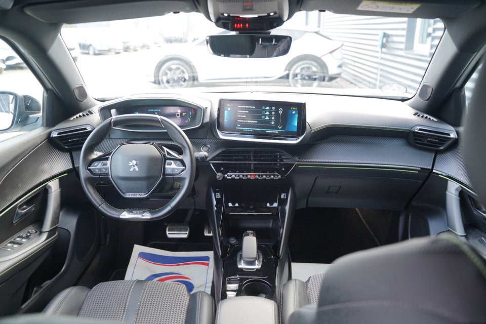 Peugeot e-2008 50 GT 5d