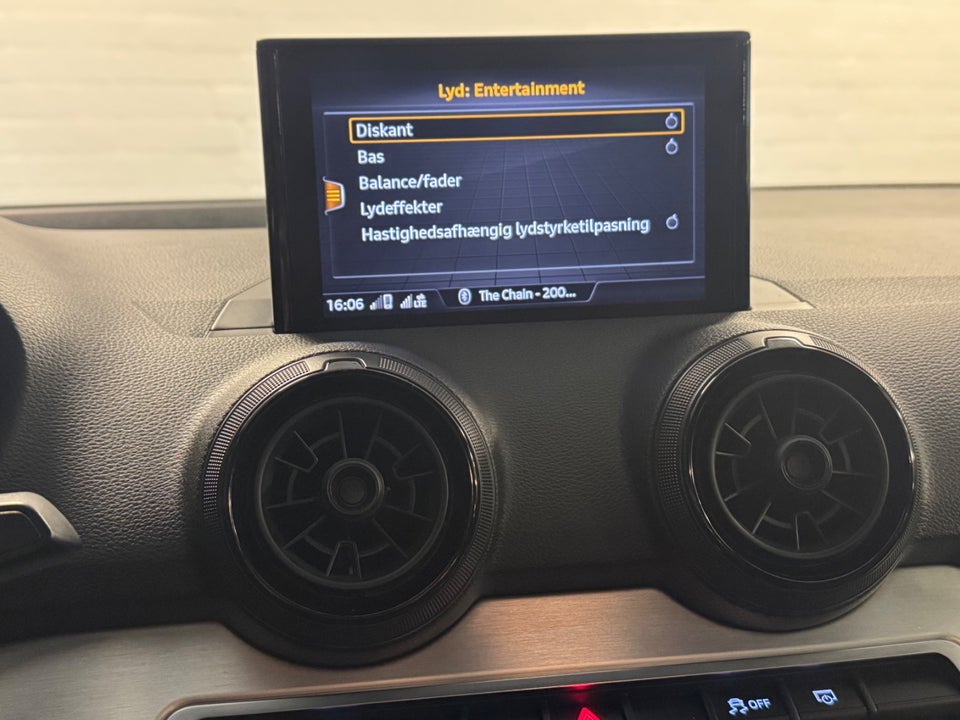 Audi Q2 1,4 TFSi 150 Sport S-tr. 5d