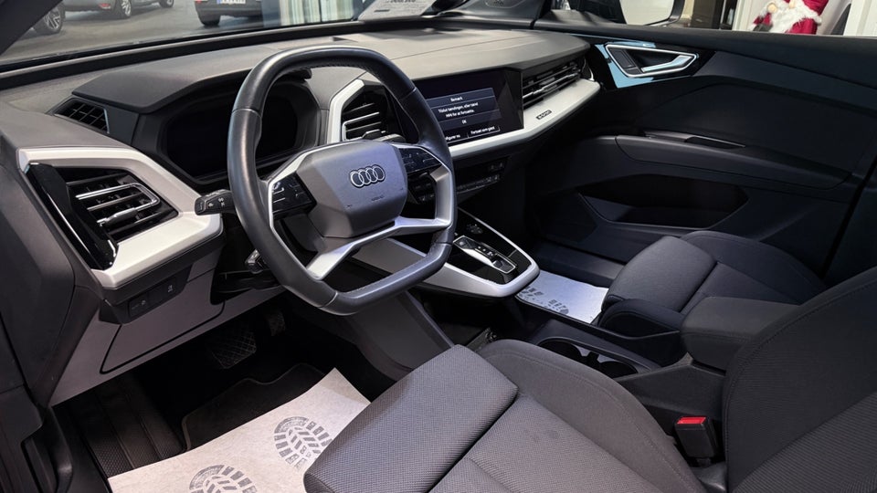 Audi Q4 e-tron 45 Progress 5d