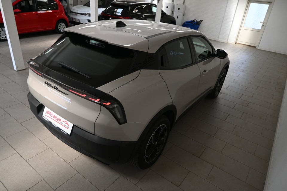 Alfa Romeo Junior Elettrica Core 5d