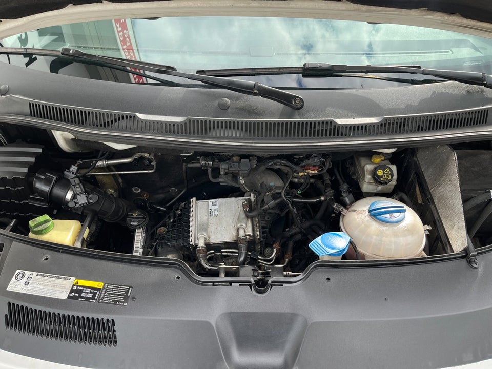 VW Transporter 2,0 TDi 150 Kassevogn DSG lang