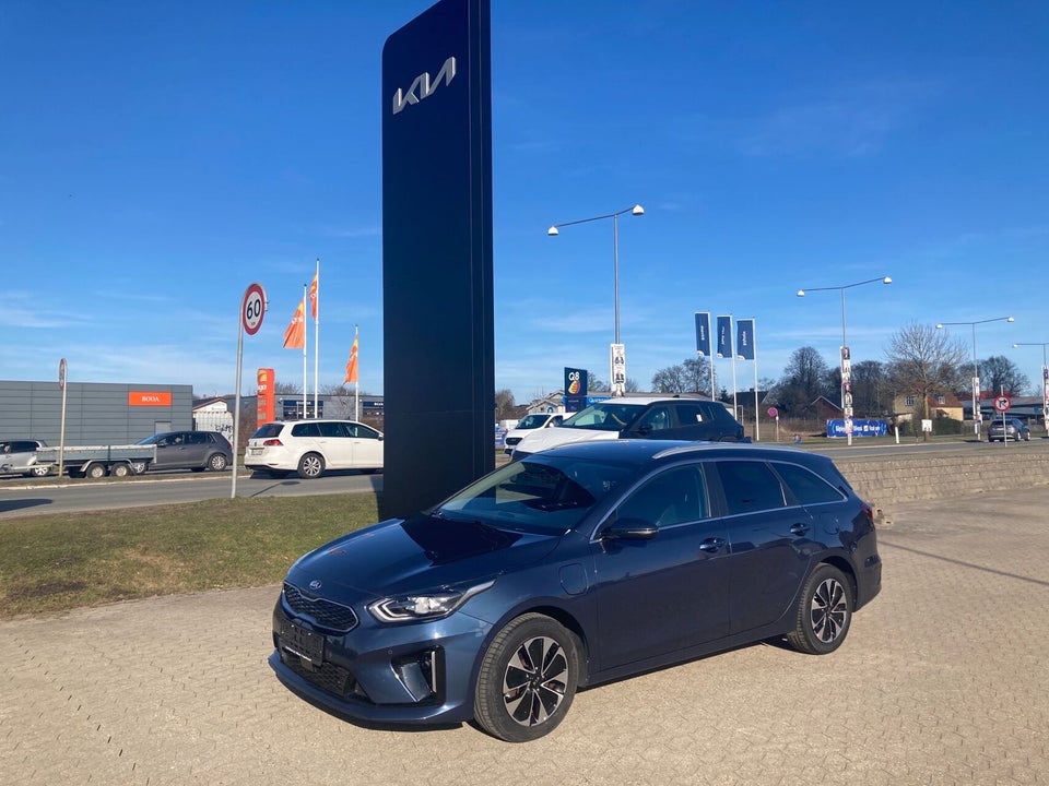 Kia Ceed 1,6 PHEV Upgrade Intro SW DCT 5d