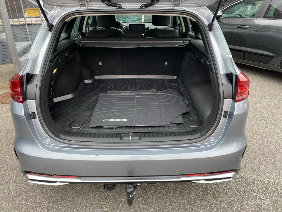 Kia Ceed 1,6 PHEV Prestige SW DCT 5d