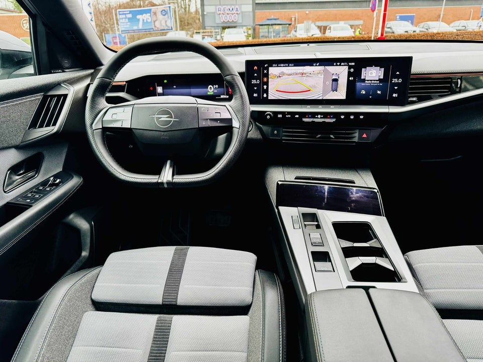 Opel Grandland-e 73 GS 5d