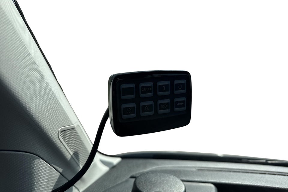 VW Crafter 35 2,0 TDi 177 Kassevogn L3H3