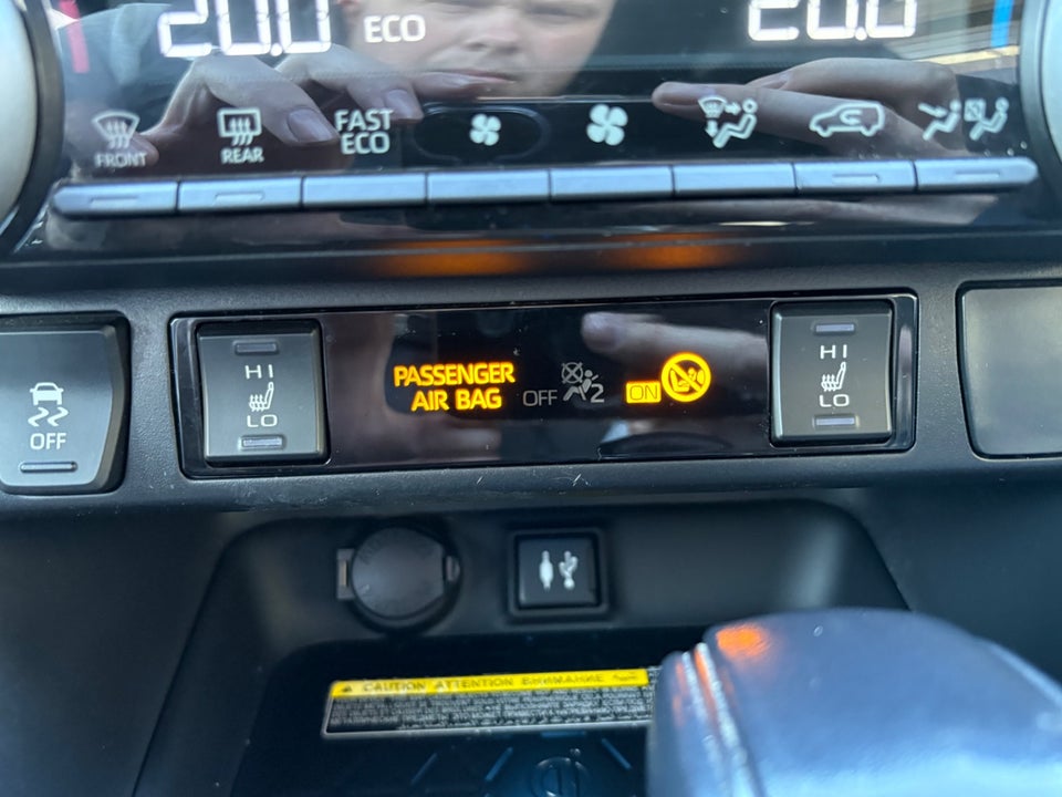 Toyota RAV4 2,5 Hybrid H3 Style MDS 5d