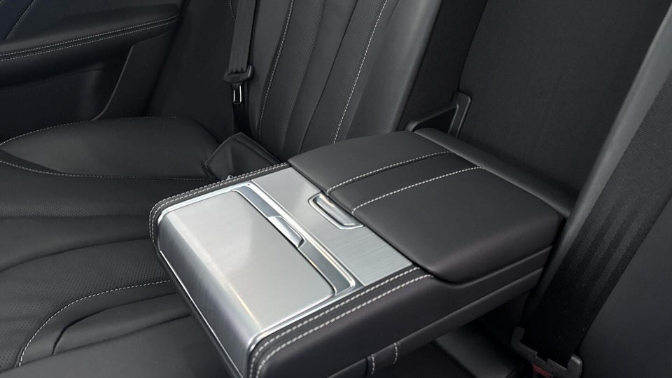 MG Marvel R Performance 5d