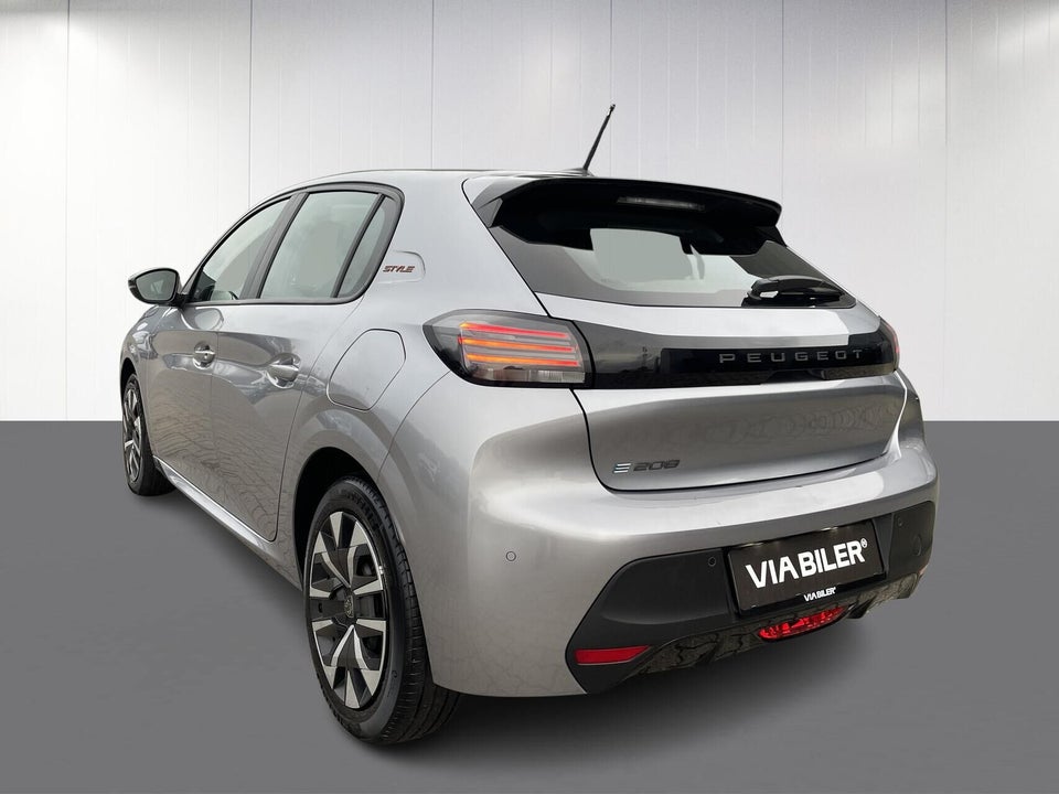 Peugeot e-208 50 Style 5d