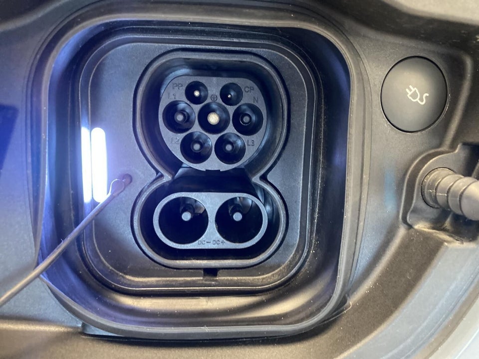 Volvo XC40 P8 ReCharge Twin Core 5d