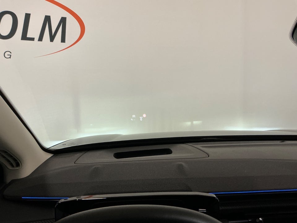 Ford Explorer 82 Premium Extended Range 5d