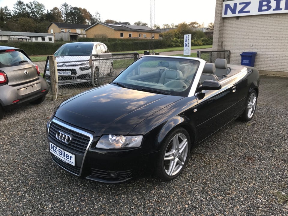 Audi A4 3,0 V6 Cabriolet Multitr. 2d