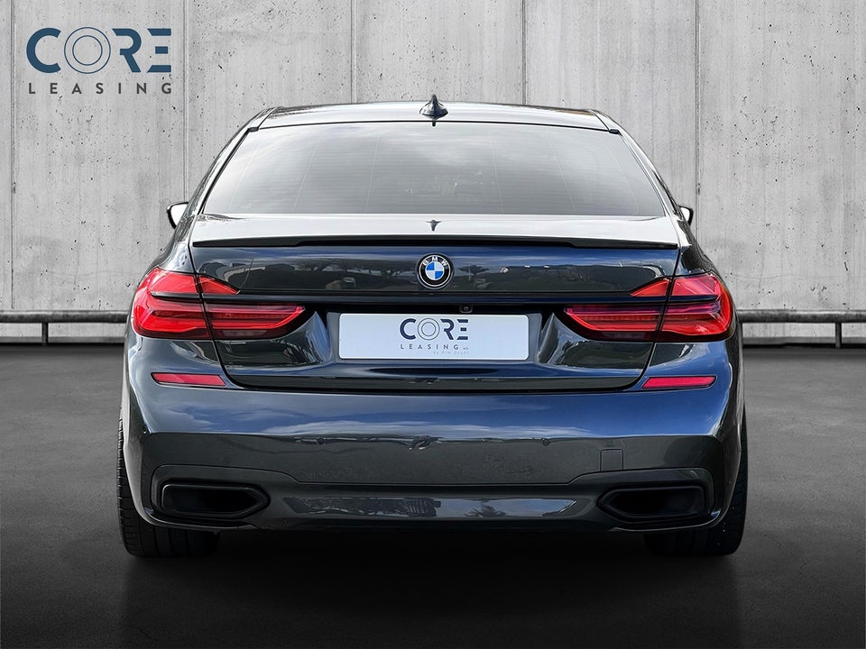 BMW 740i 3,0 M-Sport aut. 4d