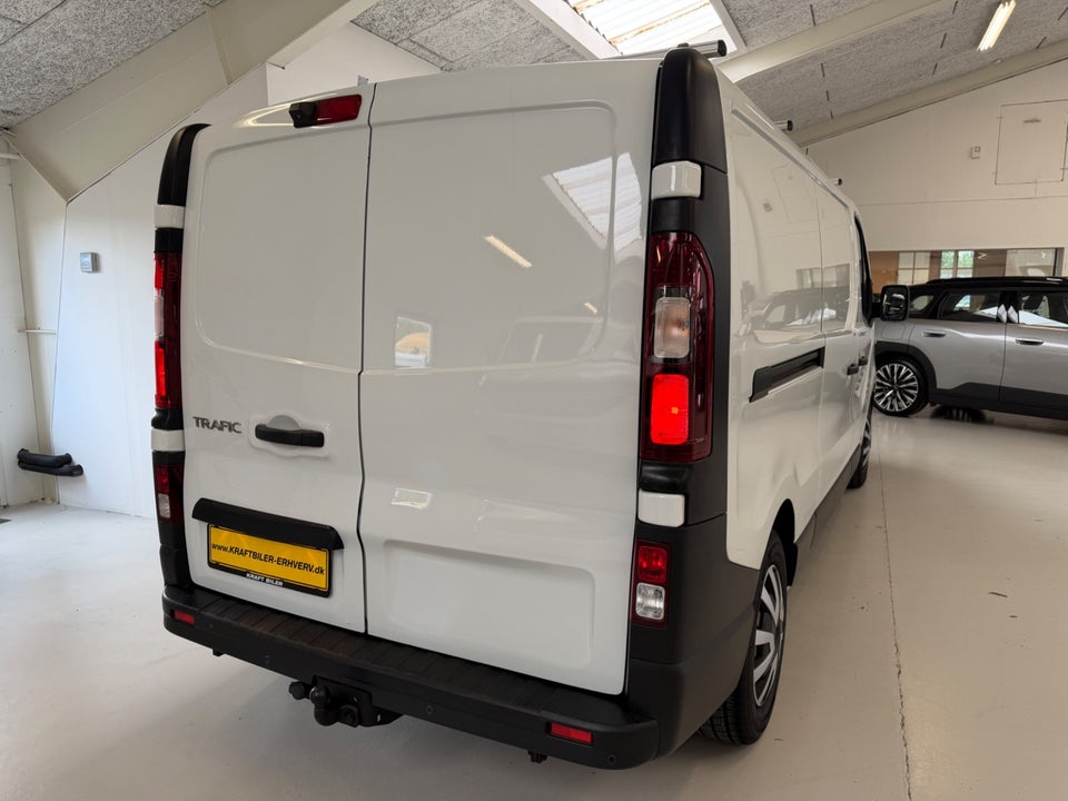 Renault Trafic T29 2,0 dCi 120 L2H1