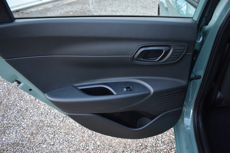 Hyundai i20 1,0 T-GDi Essential DCT 5d