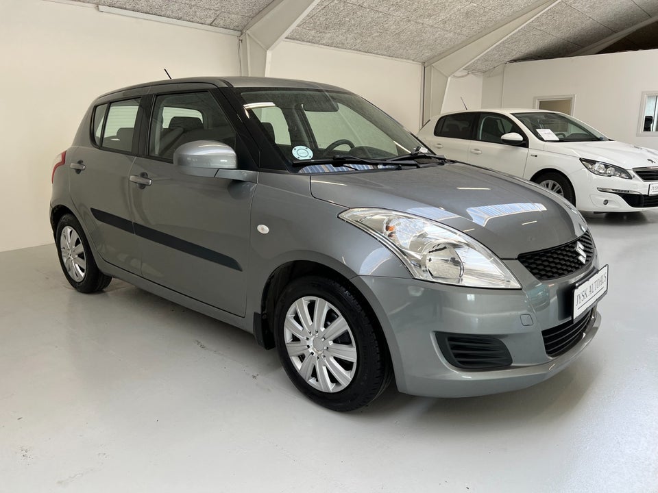 Suzuki Swift 1,2 Young 5d