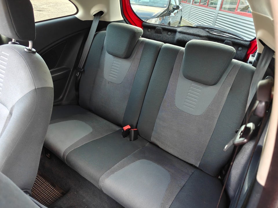 Ford Ka 1,2 Titanium 3d