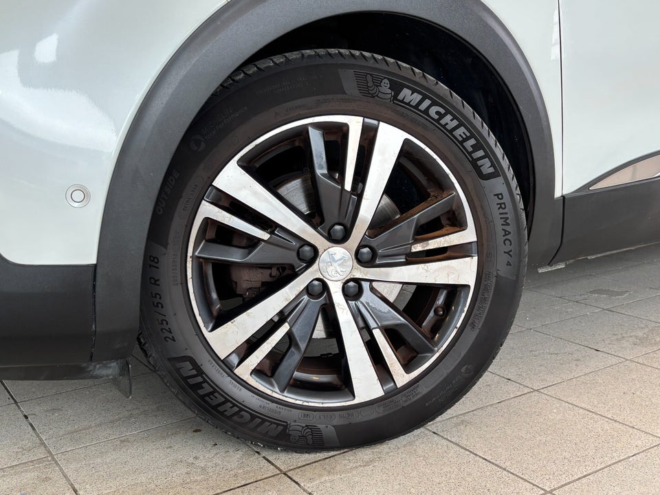 Peugeot 3008 1,6 BlueHDi 120 Allure EAT6 5d