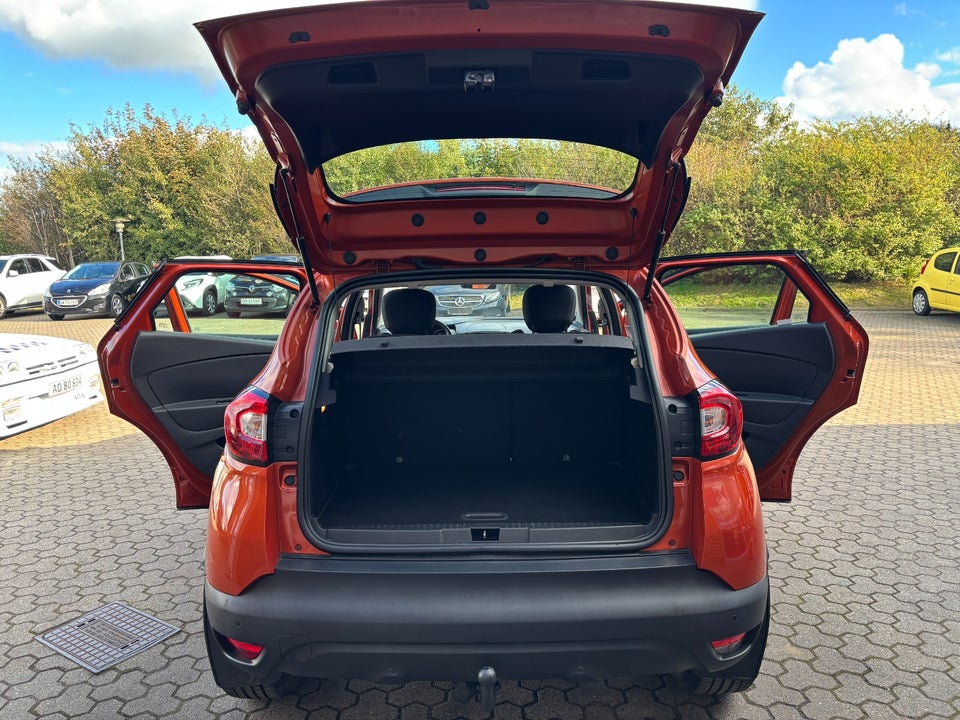 Renault Captur 1,2 TCe 120 Expression EDC 5d