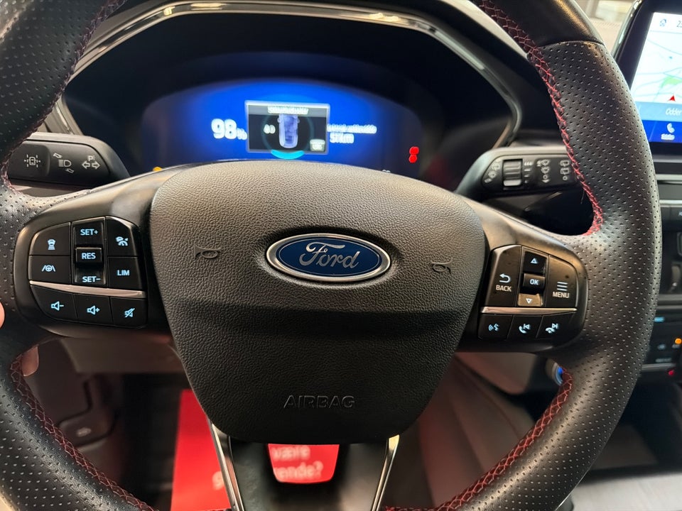 Ford Kuga 2,5 PHEV ST-Line CVT 5d