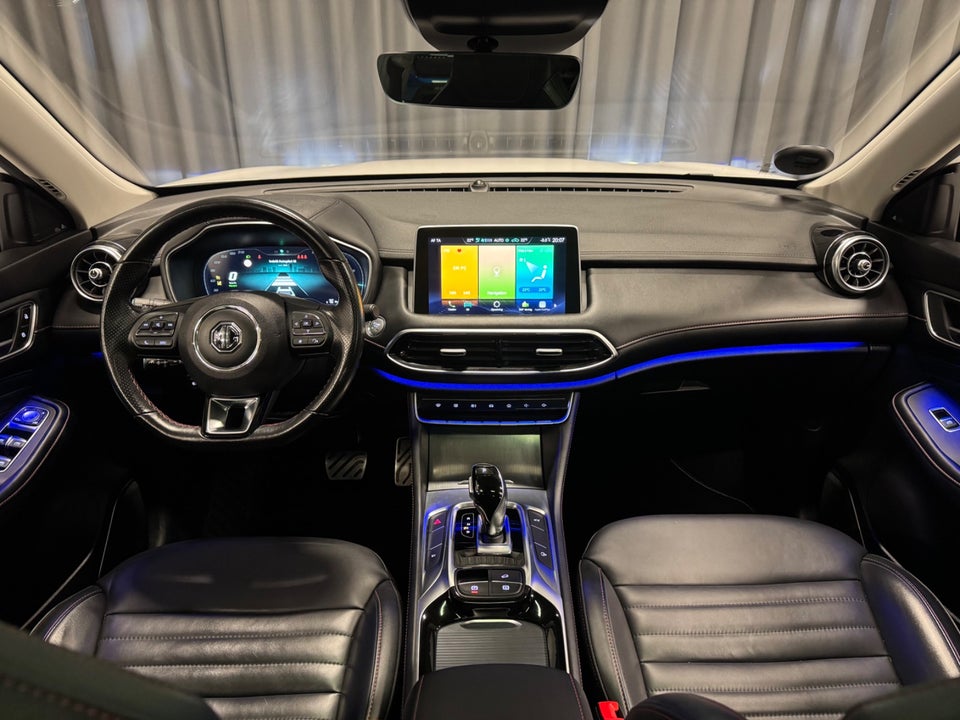 MG EHS 1,5 PHEV Luxury 5d