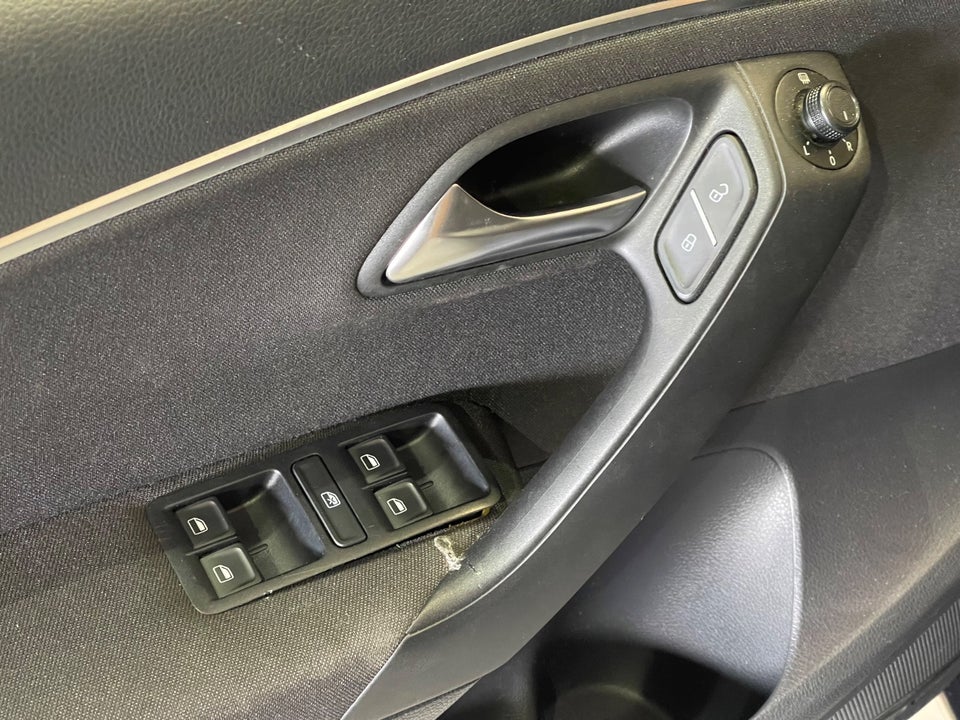 VW Polo 1,2 TSi 110 Highline BMT 5d