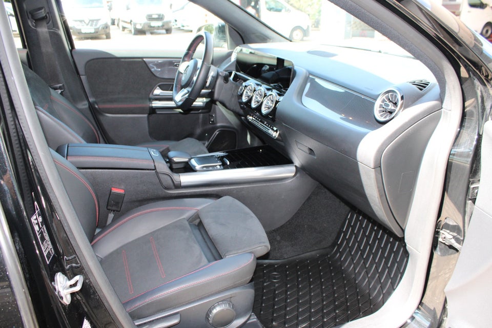 Mercedes GLA200 d 2,0 AMG Line aut. Van 5d