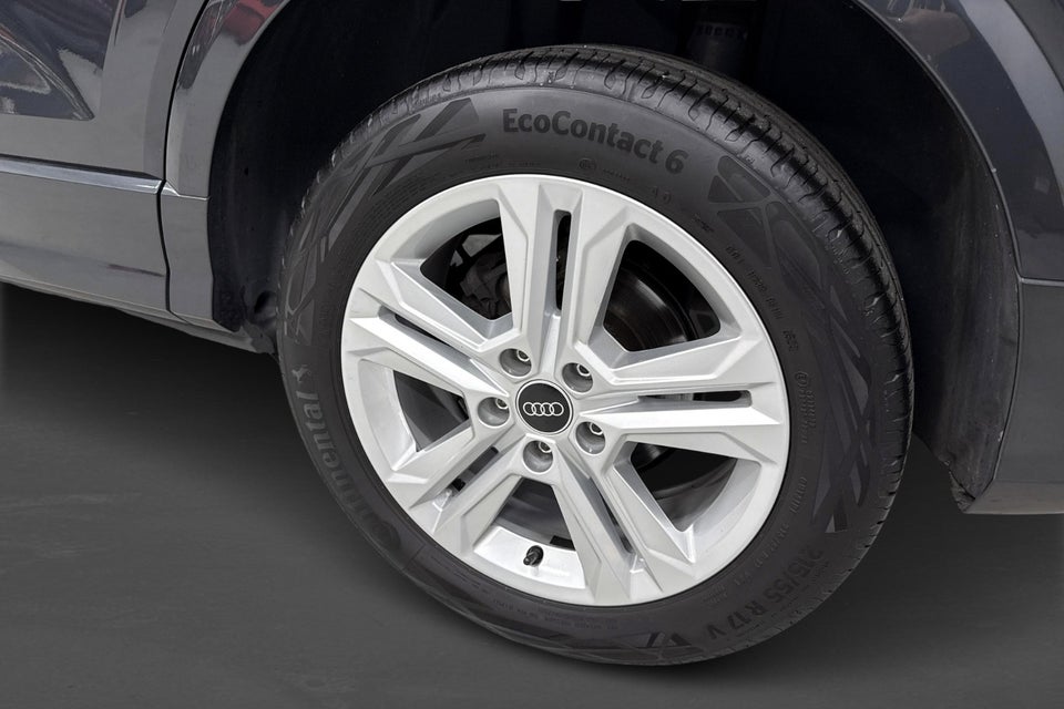 Audi Q2 35 TFSi Prestige S-tr. 5d