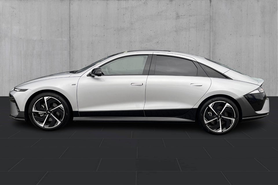 Hyundai Ioniq 6 84 N Line+ 4d