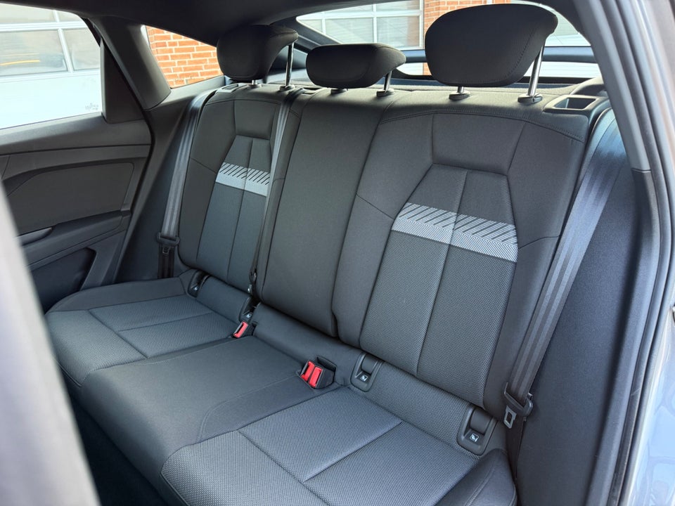 Audi Q4 e-tron 40 Attitude Sportback 5d