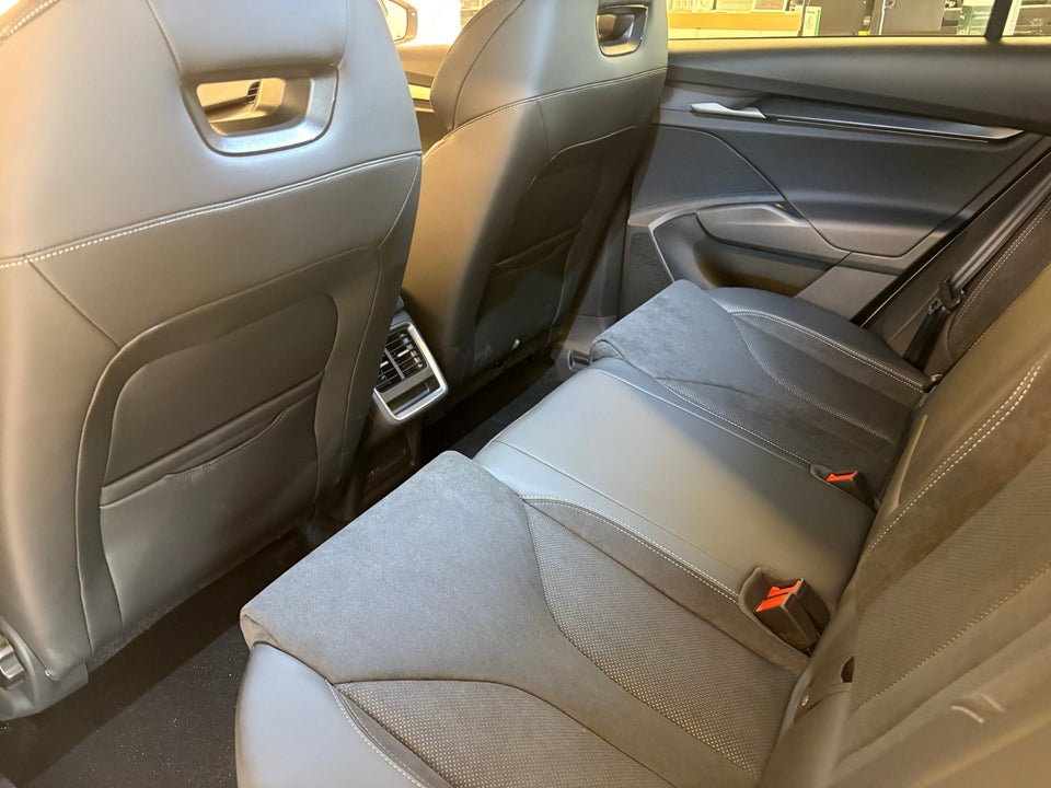 Skoda Elroq 60 iV Sportline 5d