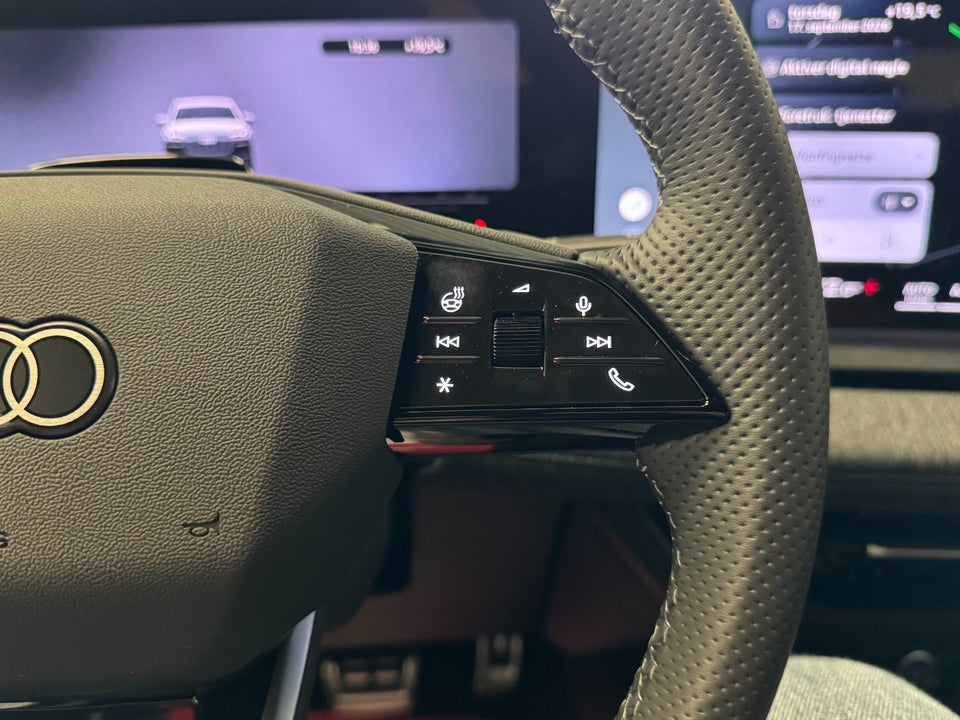 Audi Q6 e-tron S-line plus 5d