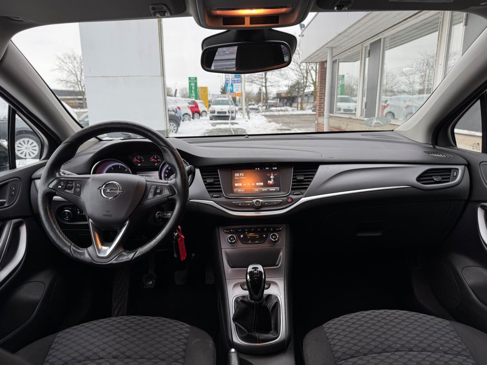 Opel Astra 1,6 CDTi 136 Enjoy Sports Tourer 5d