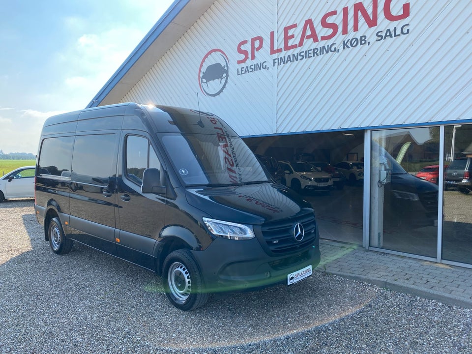 Mercedes Sprinter 317 2,0 CDi A2 Kassevogn aut. RWD