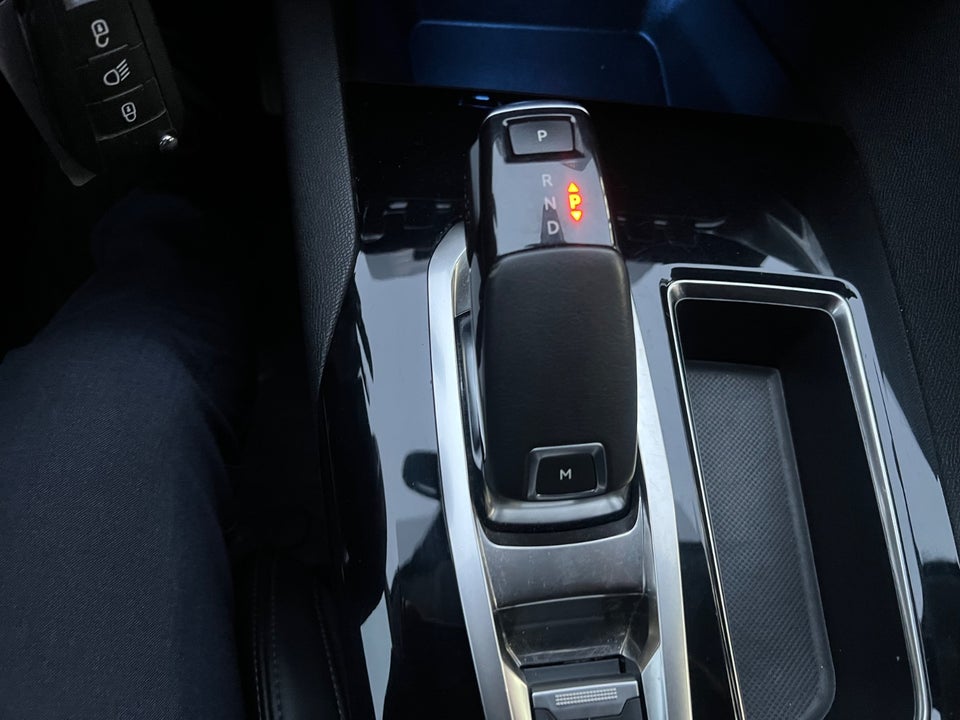 Peugeot 5008 1,5 BlueHDi 130 Allure EAT8 7prs 5d