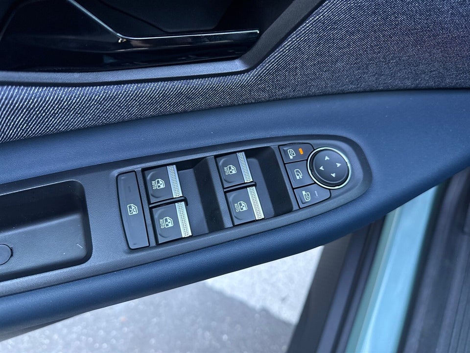 Renault 4 E-Tech 52 Techno 5d