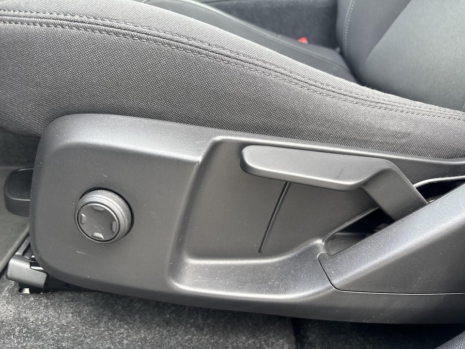 Volvo XC40 P6 ReCharge Plus 5d