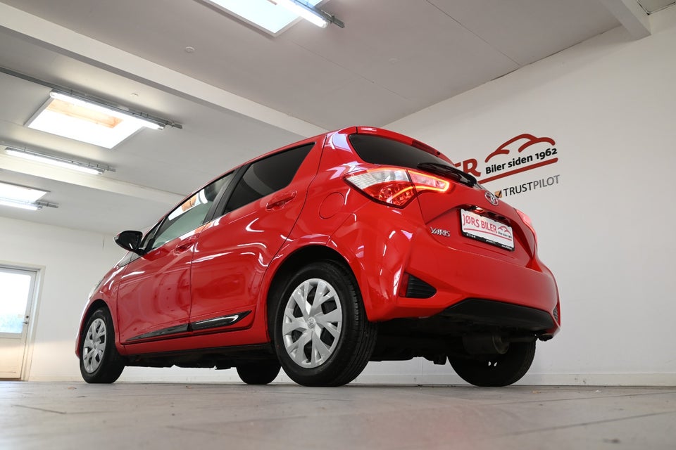 Toyota Yaris 1,0 VVT-i T2 Limited 5d