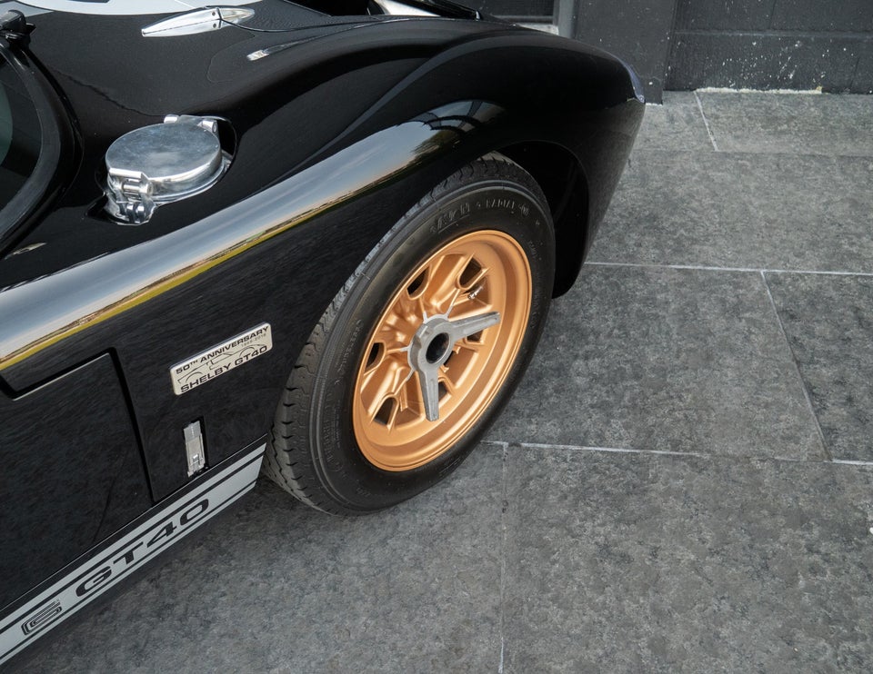 Ford GT40 8,1 50th Anniversary 2d