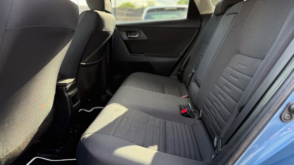 Toyota Auris 1,8 Hybrid H2 Comfort Touring Sports CVT 5d
